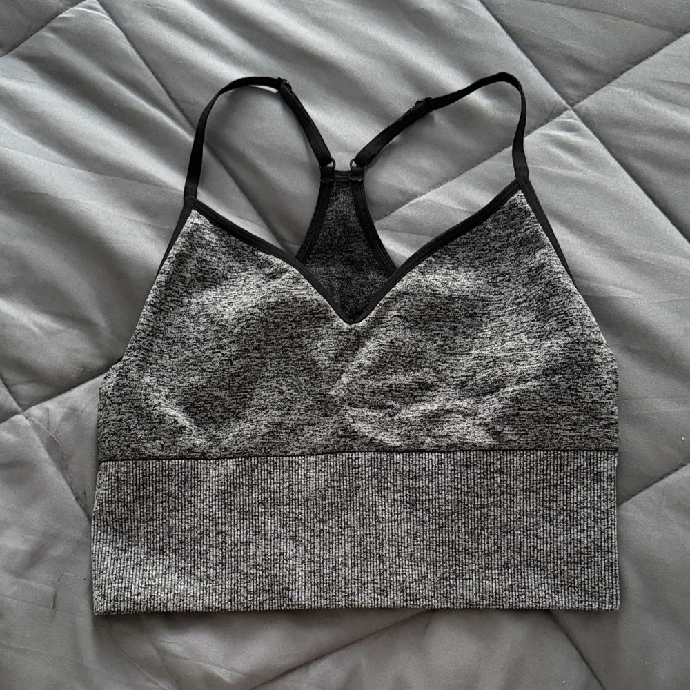 PINK Seamless Sports Bra